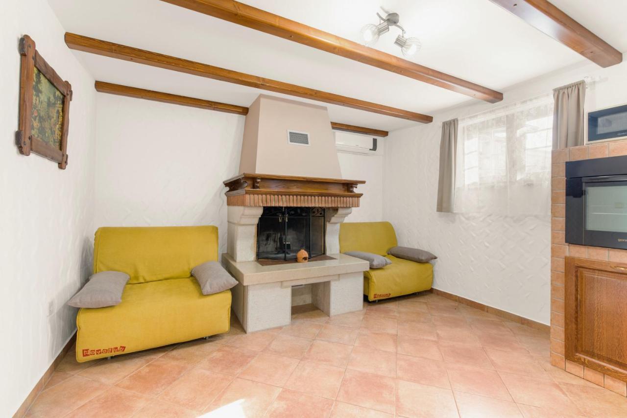 Apartments Villa Ana Porec Exterior photo