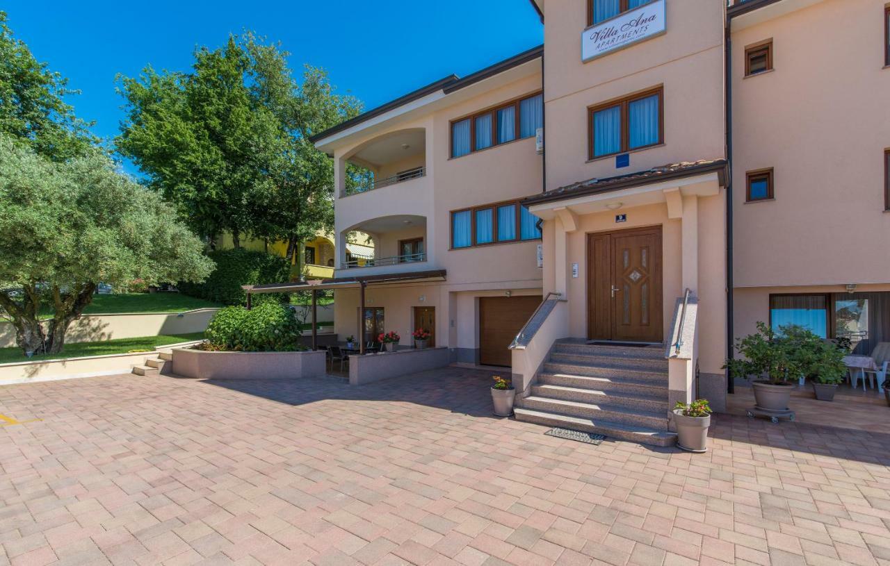 Apartments Villa Ana Porec Exterior photo